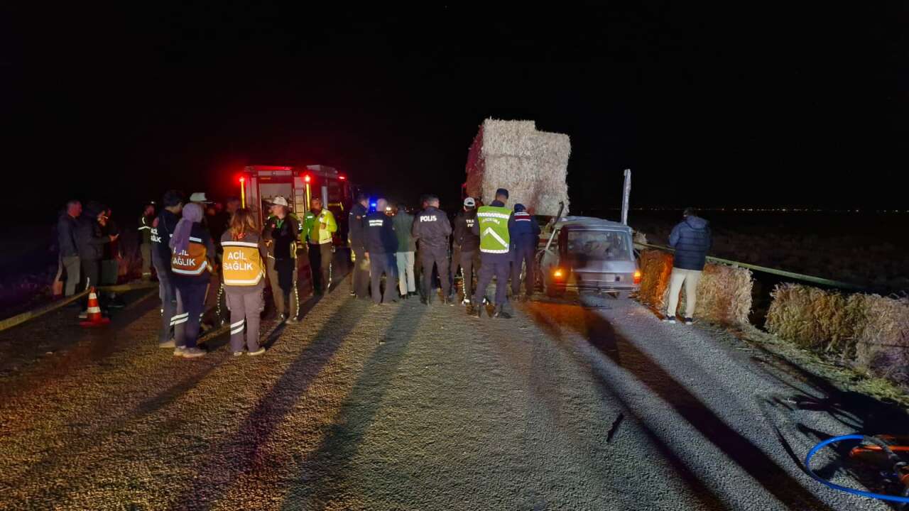 TIR’a çarpan otomobil Orhan Şahin ve karısına mezar oldu 1